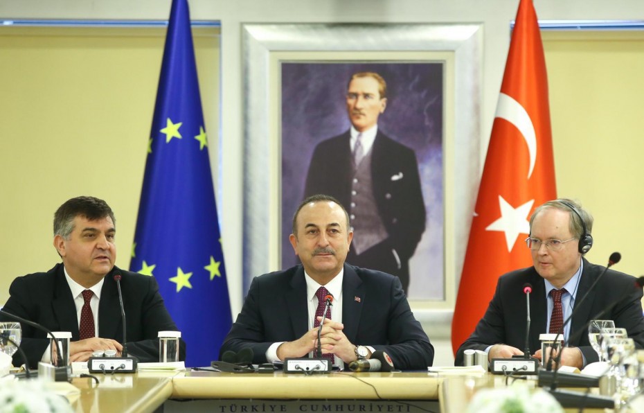 Εριστικός ο Τσαβούσογλου μετά τις κυρώσεις της ΕΕ σε Τούρκους αξιωματούχους