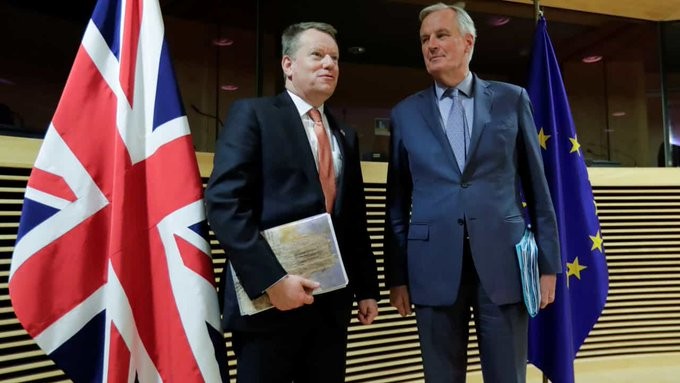 Παραμένουν μεγάλες αποστάσεις για τις εμπορικές σχέσεις ΕΕ - Βρετανίας