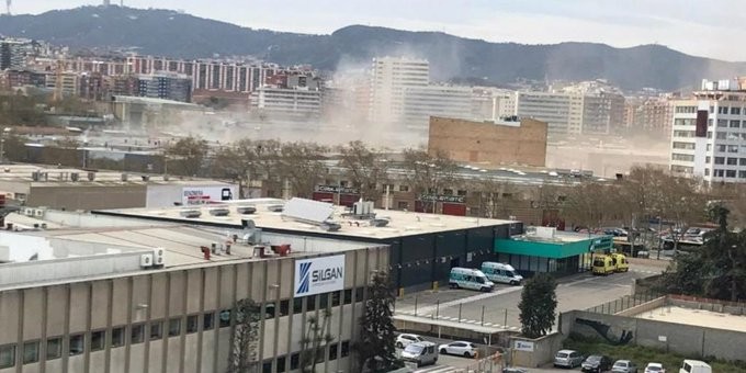 Έκρηξη σε εργοστάσιο χημικών στη Βαρκελώνη - Τουλάχιστον 1 νεκρός