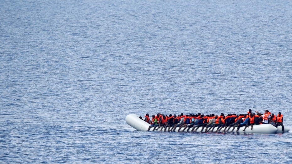 «Κύμα» μεταναστών στα ελληνικά νησιά εντός 24ώρου