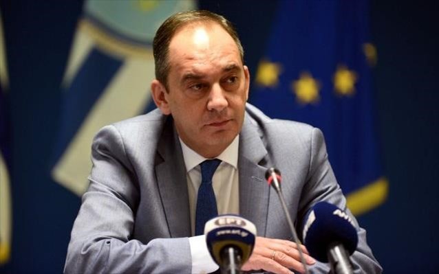Ο Πλακιωτάκης ανακοίνωσε 12 μέτρα για τη στήριξη της ακτοπλοΐας