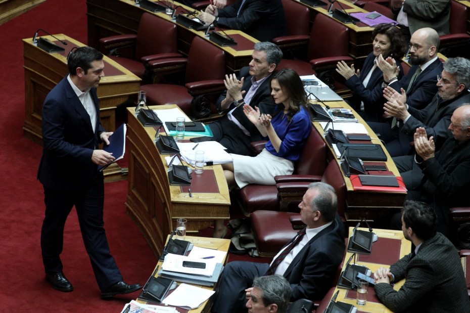 Ερώτηση βουλευτών του ΣΥΡΙΖΑ για ενίσχυση πολιτών εν μέσω κοροναϊού
