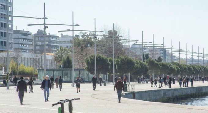 Θεσσαλονίκη: Αύριο η δίκη καταστηματάρχη που παραβίασε τα μέτρα για τον κοροναϊό