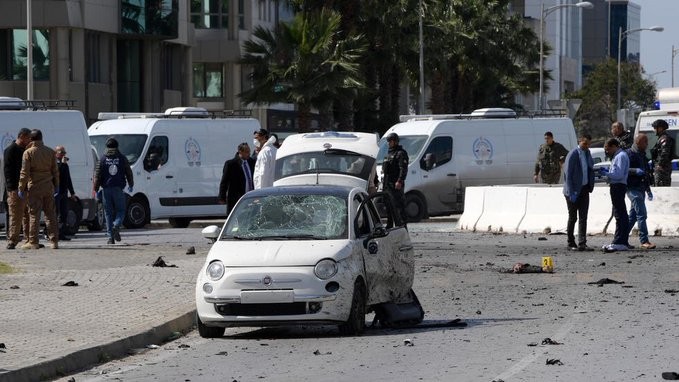 Τυνησία: Επίθεση αυτοκτονίας έξω από την πρεσβεία στην Τύνιδα