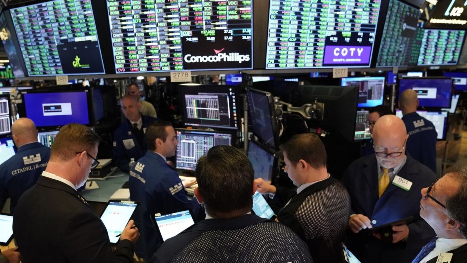Ράλι κερδών στη Wall Street, προσδοκώντας υποχώρηση του κοροναϊού