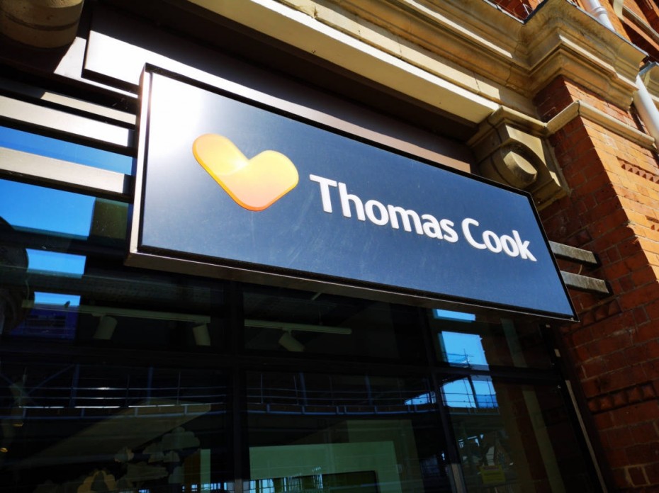 Οι τράπεζες ή ο υφυπουργός Τσακίρης ξέχασαν τους ξενοδόχους - θύματα της Thomas Cook;