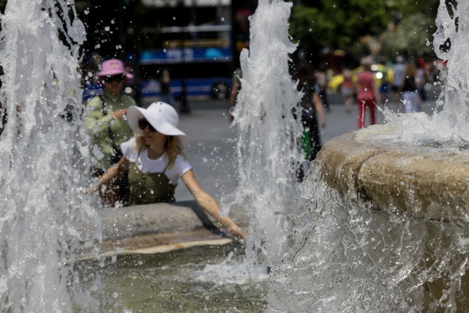 Προς ρεκόρ υψηλών θερμοκρασιών η Ελλάδα για το Σαββατοκύριακο