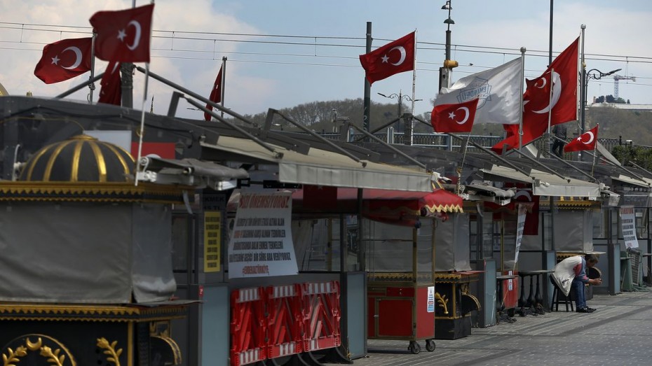Κοντά στα 130.000 τα κρούσματα του κοροναϊού στην Τουρκία
