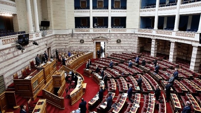 Βουλή: Ψηφίστηκε στην Ολομέλεια  το πολυνομοσχέδιο του υπ. Δικαιοσύνης