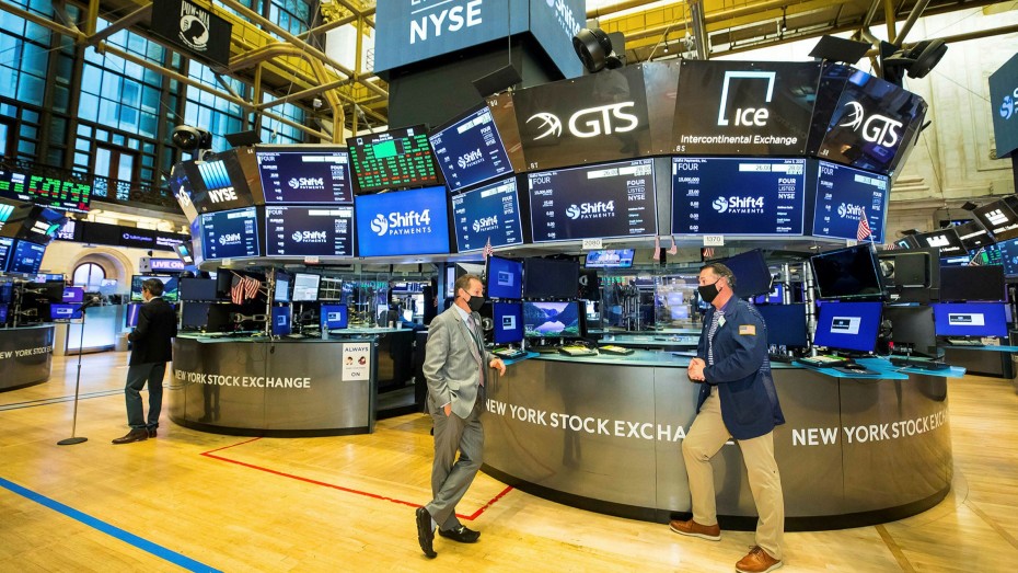 Θετικά πρόσημα στη Wall Street για το ξεκίνημα της Παρασκευής