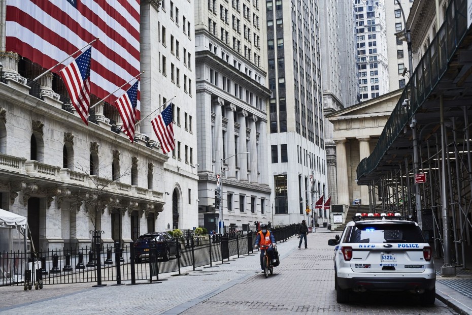 Προς τα κάτω η Wall Street για το άνοιγμα της Τρίτης