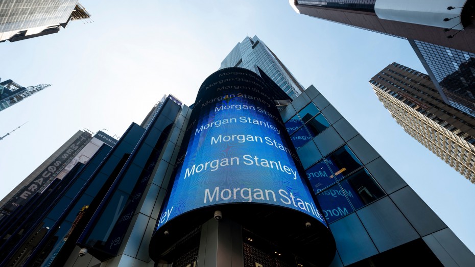 Αναβαθμίζει την Ελλάδα σε overweight η Morgan Stanley