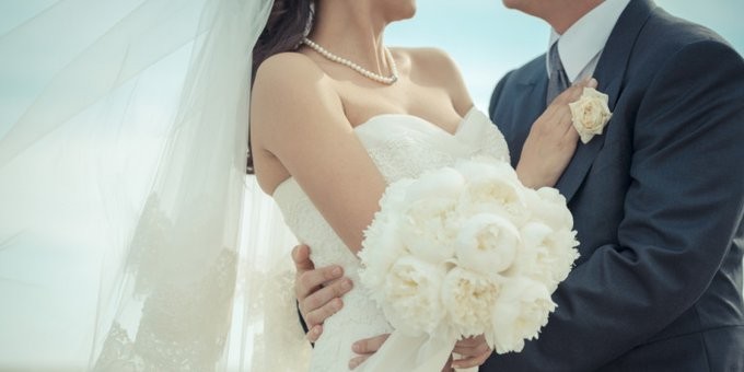 Τρία νέα κρούσματα κορονοϊού σε γλέντι γάμου στη Θεσσαλονίκη