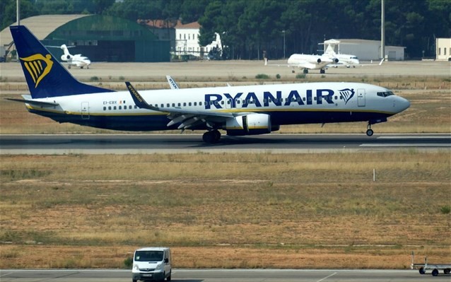 Αναστάτωση με αναγκαστική προσγείωση αεροσκάφους στη Θεσσαλονίκη