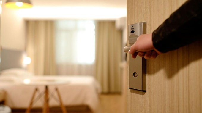 Μόλις στο 25% η πληρότητα των ξενοδοχείων για το τέλος Ιουλίου
