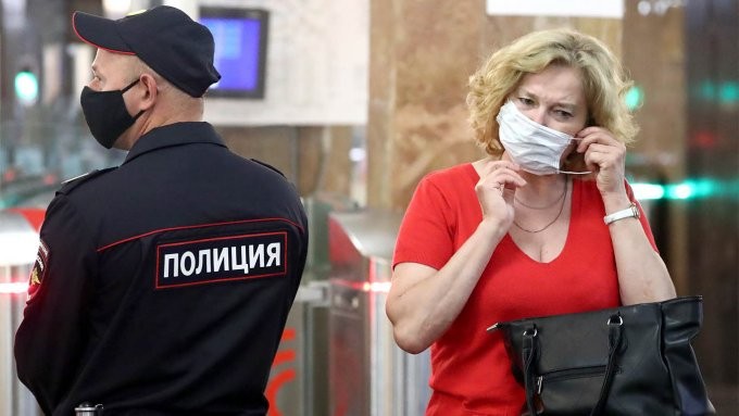 Πάνω από 910.000 τα κρούσματα του κορονοϊού στη Ρωσία