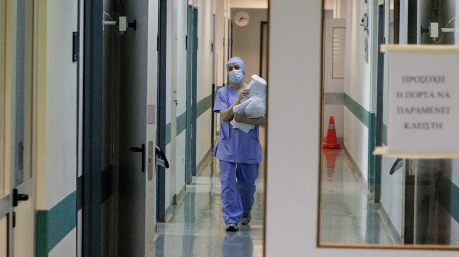 Αυξάνονται τα νοσοκομεία που  θα μπορούν να νοσηλεύσουν περιστατικά κορονοϊού