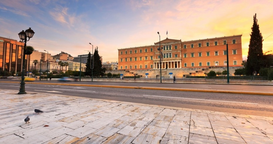 Η Αθήνα ψηφίζει για τις ΑΟΖ με Ιταλία κι Αίγυπτο