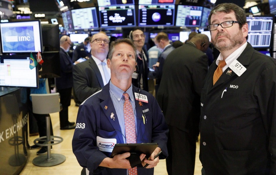 Πτωτική τάση στους δείκτες της Wall Street