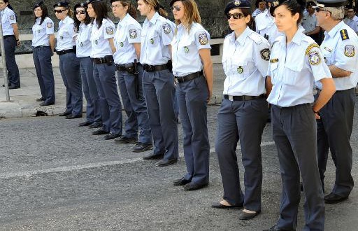 ΓΑΔΑ: Στη Λέσβο 70 γυναίκες αστυνομικοί
