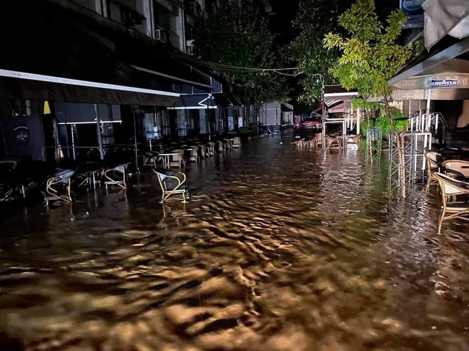 «Ιανός»: Δύο νεκροί από το σαρωτικό χτύπημα του κυκλώνα
