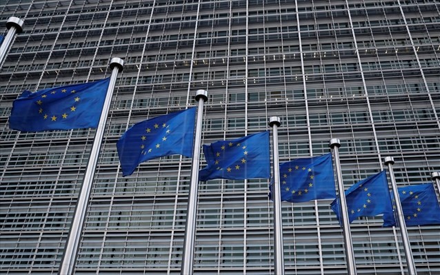 Τον Οκτώβριο η απόφαση της ΕΕ για την εξαγορά της Play από την Iliad