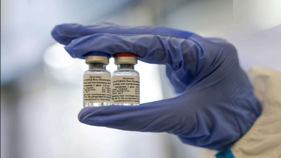 Παρενέργειες νιώθουν εθελοντές για το ρωσικό εμβόλιο κατά του κορονοϊού