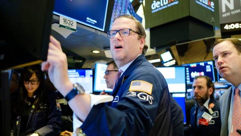 Ραγδαίες απώλειες στη Wall Street τη Δευτέρα
