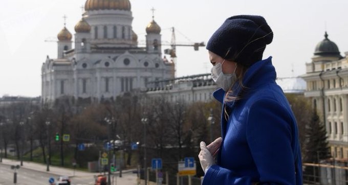 Κοντά στα 11.000 τα νέα κρούσματα κορονοϊού στη Ρωσία