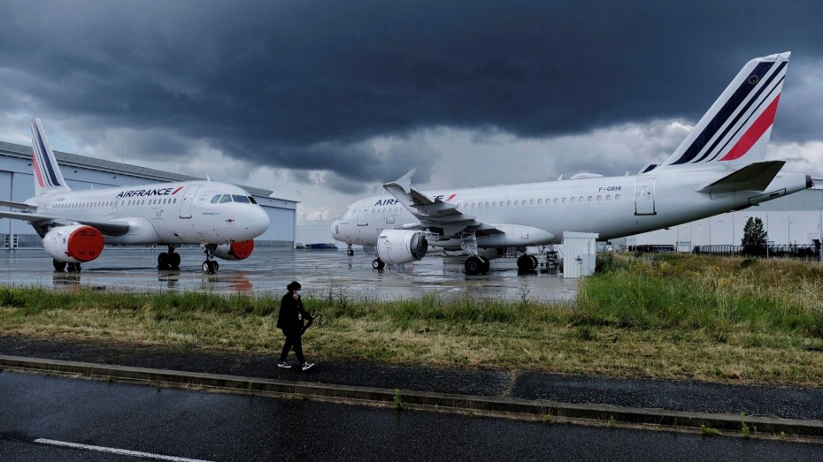 Air France - KLM: Απώλειες 67% λόγω πανδημίας - «Τα χειρότερα έρχονται» προειδοποιούν