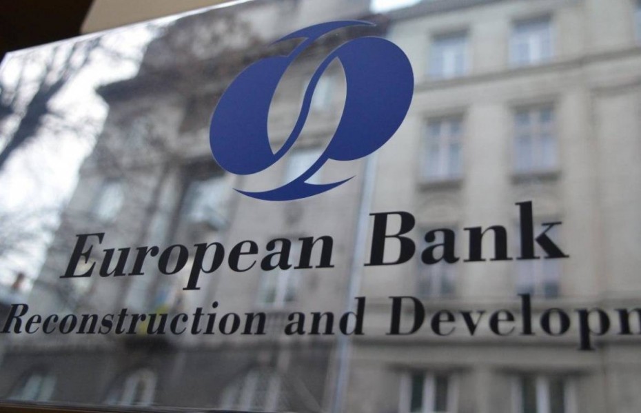 Ύφεση άνω του 9% προβλέπει για την Ελλάδα η EBDR