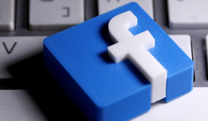 Το Facebook θα διαγράφει τις αναρτήσεις που αρνούνται ή διαστρεβλώνουν το Ολοκαύτωμα