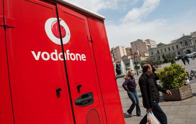 Με προσφορές «γλυκαίνει» η Vodafone τους πελάτες της μετά τη βλάβη στο δίκτυο