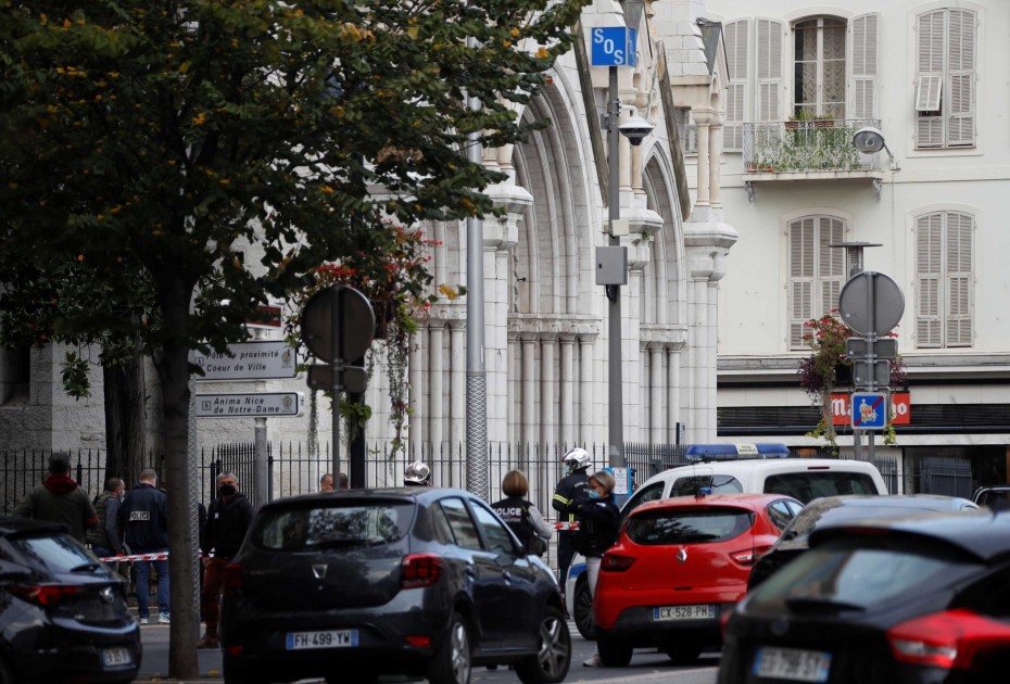 Αιματοκύλισμα από επίθεση στη Νίκαια της Γαλλίας