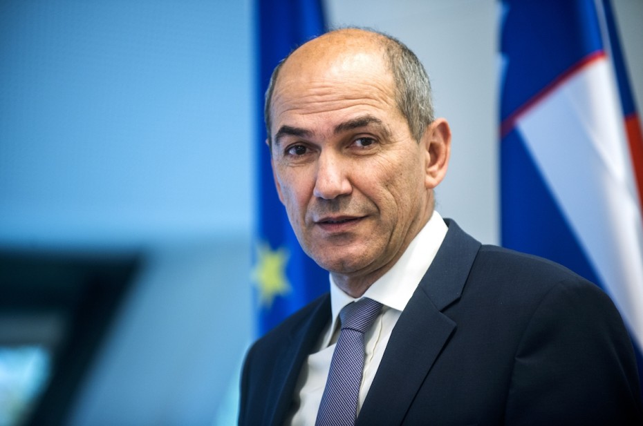 Σλοβένος πρωθυπουργός: «Στο πλευρό της Ελλάδας πρέπει να σταθεί η Ε.Ε.»