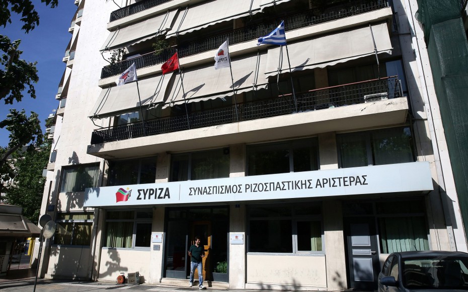 ΣΥΡΙΖΑ για Σύνοδο Κορυφής: Η Μέρκελ ή ο Πέτσας λέει ψέματα για τις κυρώσεις;