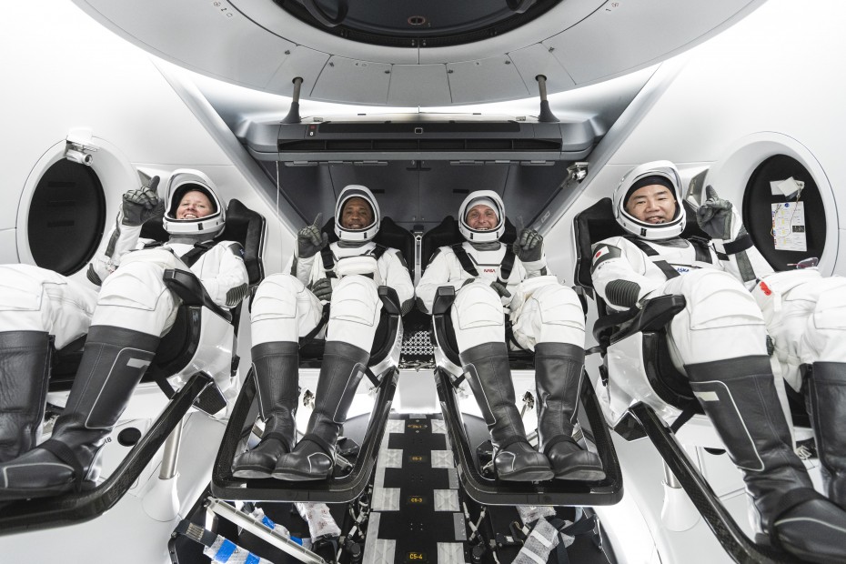 NASA-SpaceX: Μοναδικές εικόνες από το πρώτο ταξίδι του «διαστημικού ταξί» [Βίντεο]