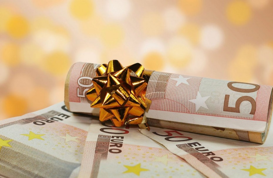 Δώρο Χριστουγέννων: Πώς θα υπολογιστούν τα ποσά