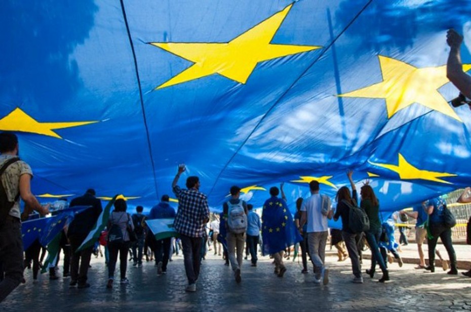 Ευρωζώνη: Ισχυρό rebound για την οικονομία στο γ΄3μηνο