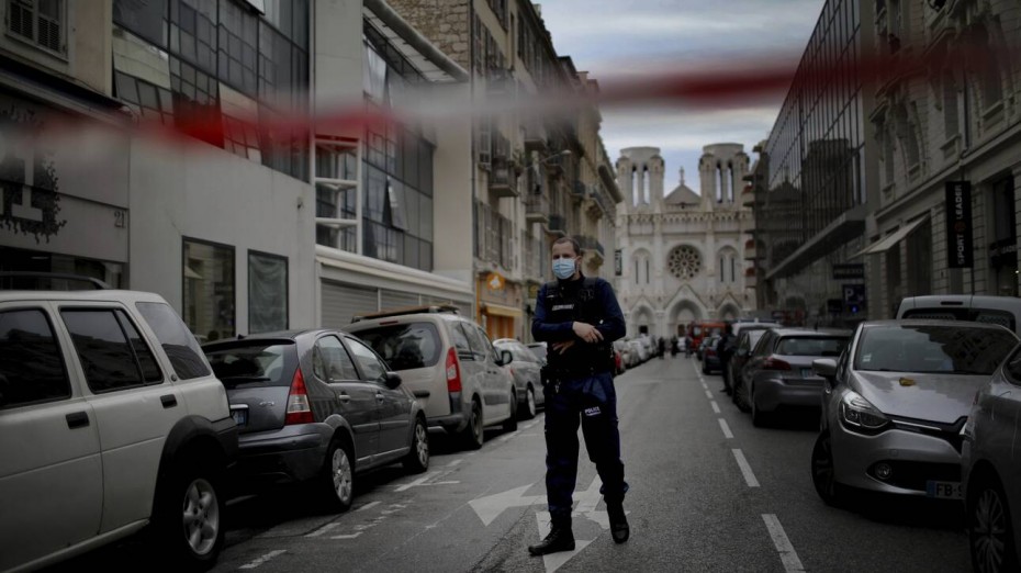 Επίθεση στη Γαλλία: Καθυστερούν οι ανακρίσεις - Θετικός στον Covid19 ο δράστης