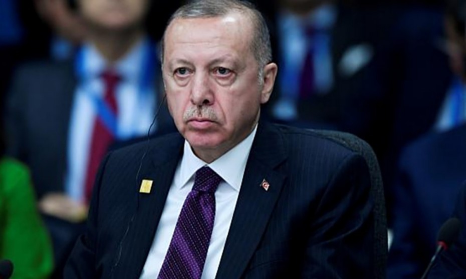 Ερντογάν: «Δίνουμε ιστορική μάχη ενάντια στην παγίδα υψηλών επιτοκίων»
