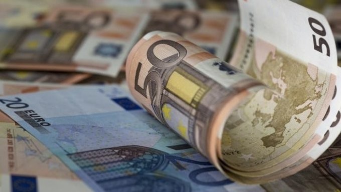 Επιστρεπτέα προκαταβολή III: Πιστώνονται σήμερα  83,3 εκατ ευρώ σε 4.623 δικαιούχους
