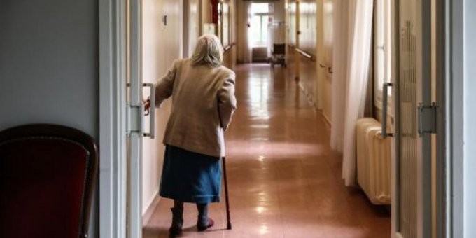 Τουλάχιστον 5 κρούσματα κορονοϊού σε γηροκομείο στη Νίκαια