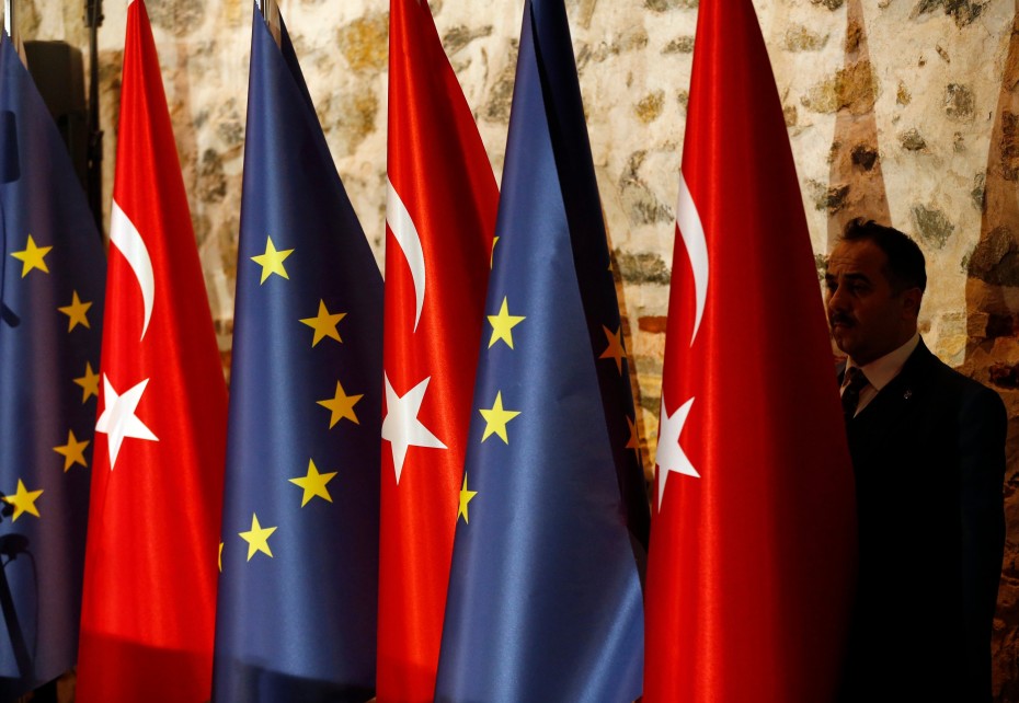 Δεν αλλάζει το χρονοδιάγραμμα της ΕΕ για ενδεχόμενα μέτρα κατά της Τουρκίας
