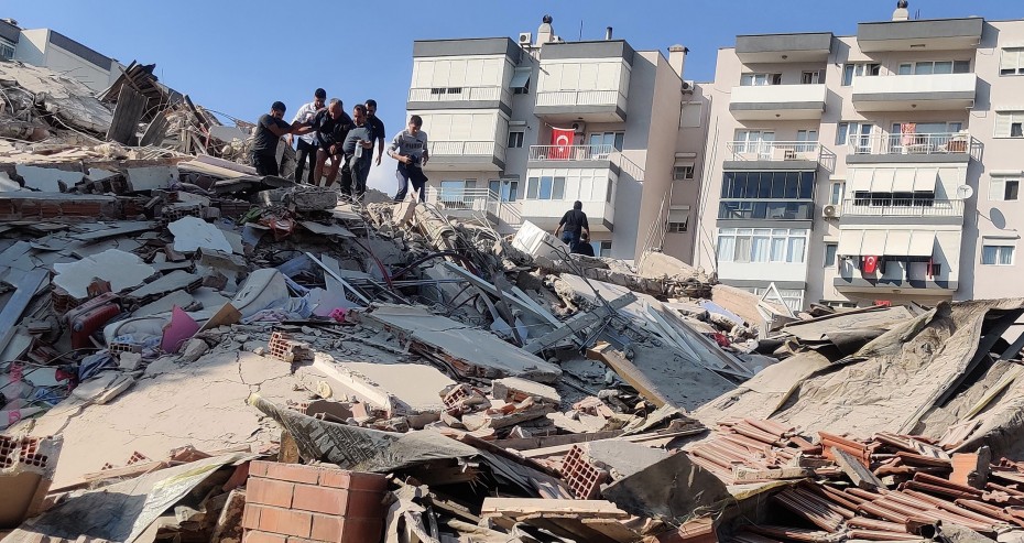 Στους 51 οι νεκροί από το σεισμό στη Σμύρνη της Τουρκίας