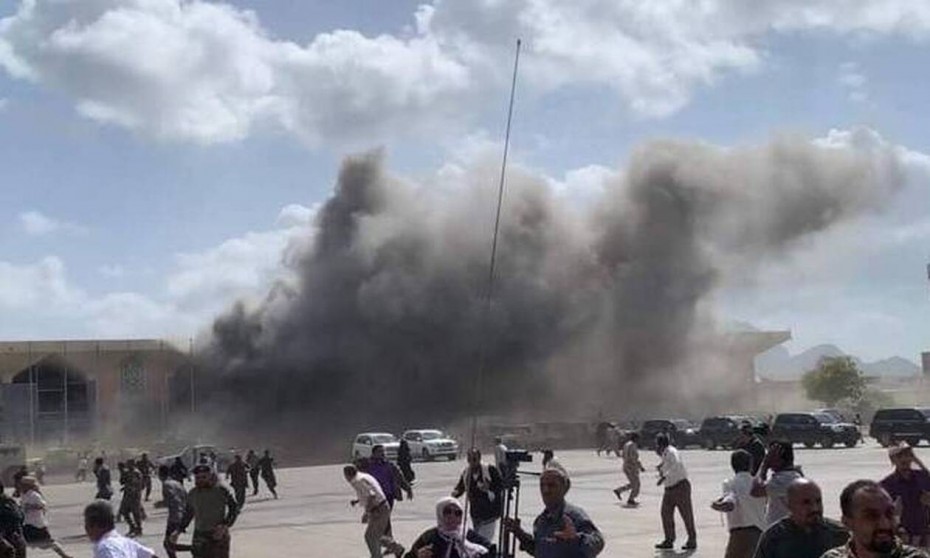 Υεμένη: Πέντε νεκροί από εκρήξεις και πυροβολισμούς στο αεροδρόμιο του Άντεν