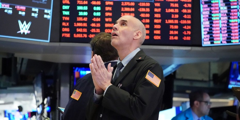 Ανοδικά η Wall Street την Πέμπτη, κόντρα στα αμερικανικά μάκρο