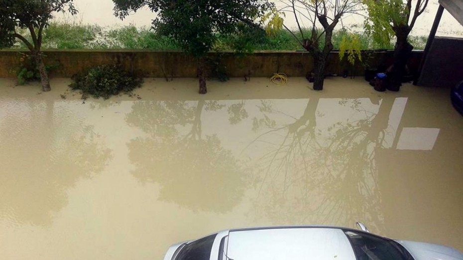 Ζακυνθος: Πλημμύρες και προβλήματα από ισχυρή νεροποντή