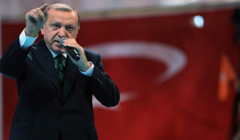 Ερντογάν: Θα σπάσουμε το οικονομικό «τρίγωνο του διαβόλου»