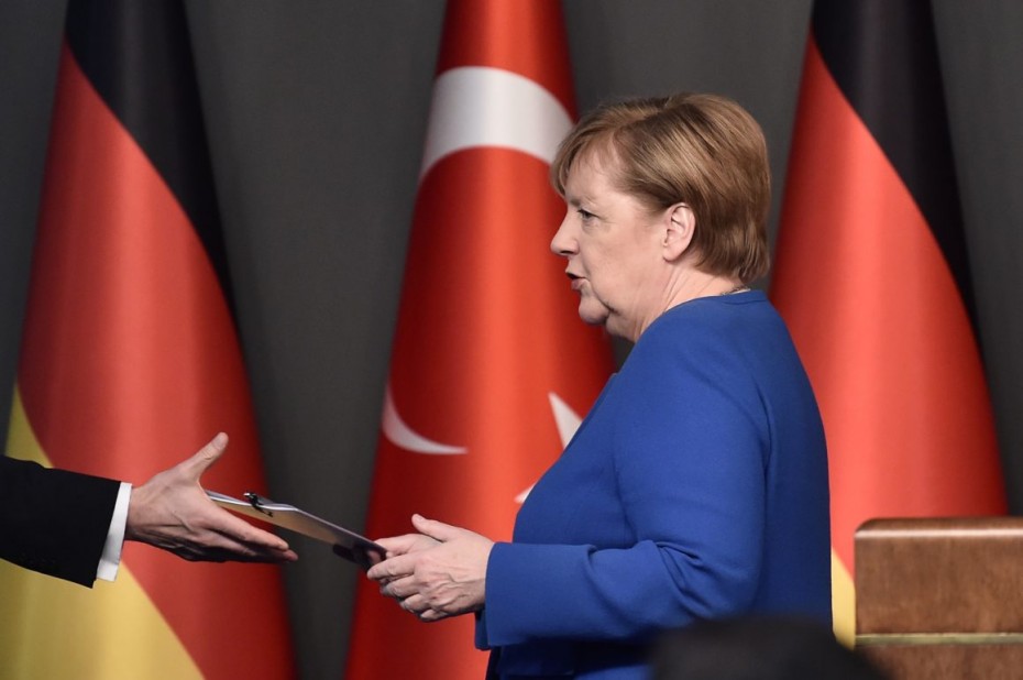 «Περαιτέρω συζήτηση» για τις τουρκικές κυρώσεις θέλει το Βερολίνο